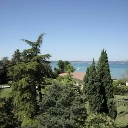 Alexandra Lejlighedshotel Sirmione