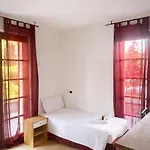 Alexandra 3* Sirmione