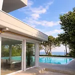 Hotel apartamentowy Alexandra Sirmione