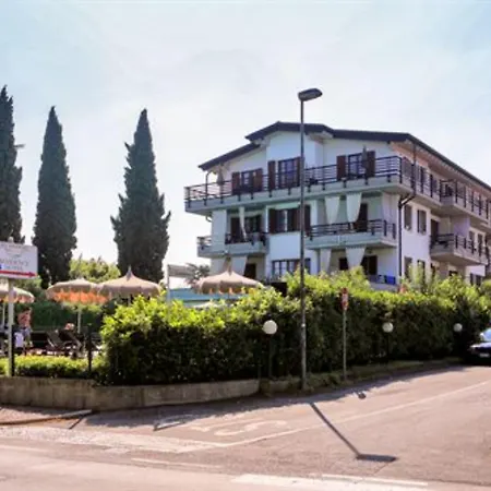 Alexandra Aparthotel