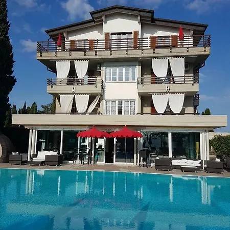 Alexandra 3* Сирмионе