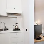 Alexandra Aparthotel 3*